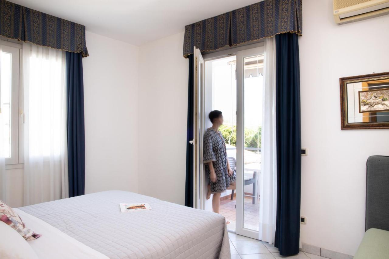 Casa Merano Residence & Restaurant Bibione Centro エクステリア 写真